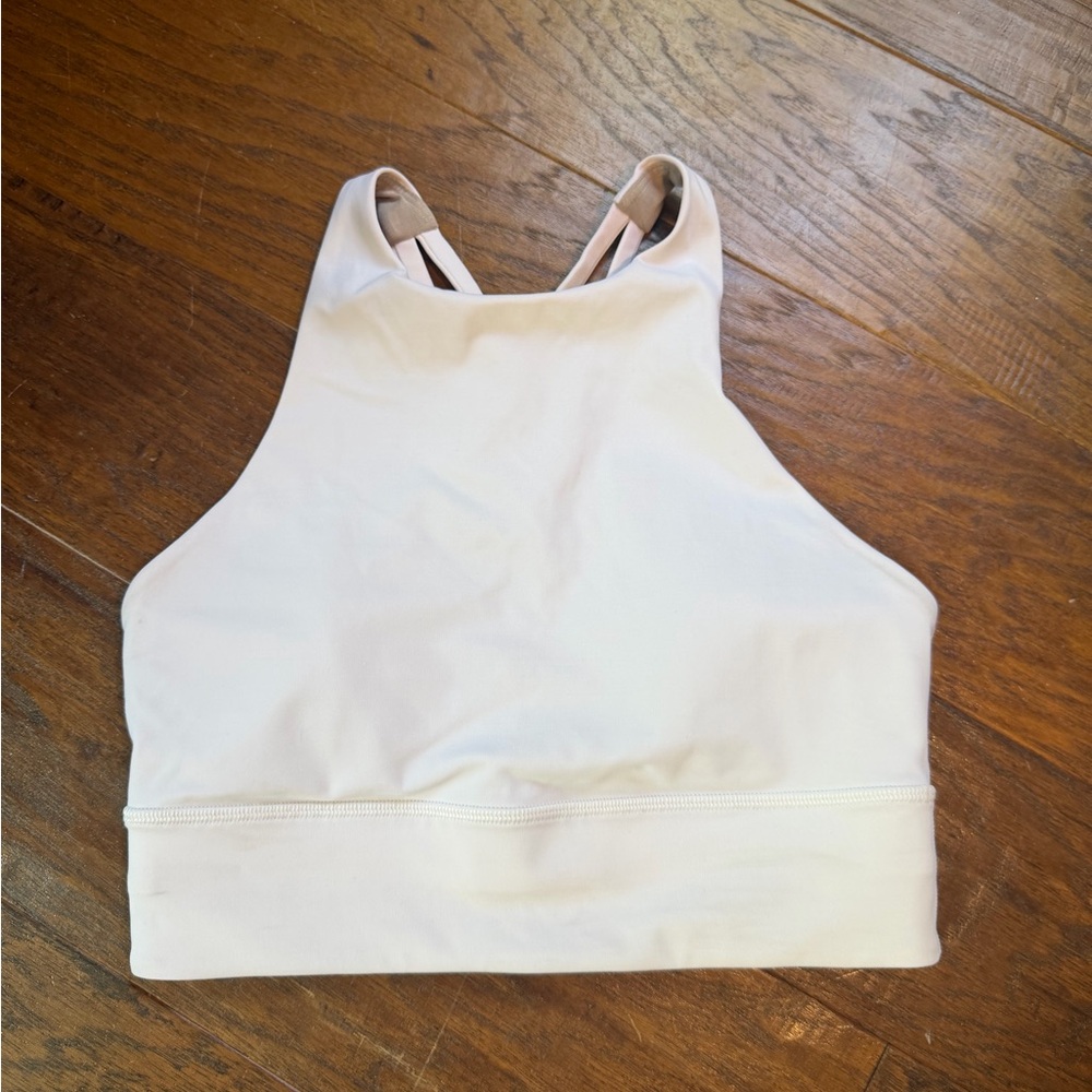 Lululemon high neck Sports Bra - Strappy Back